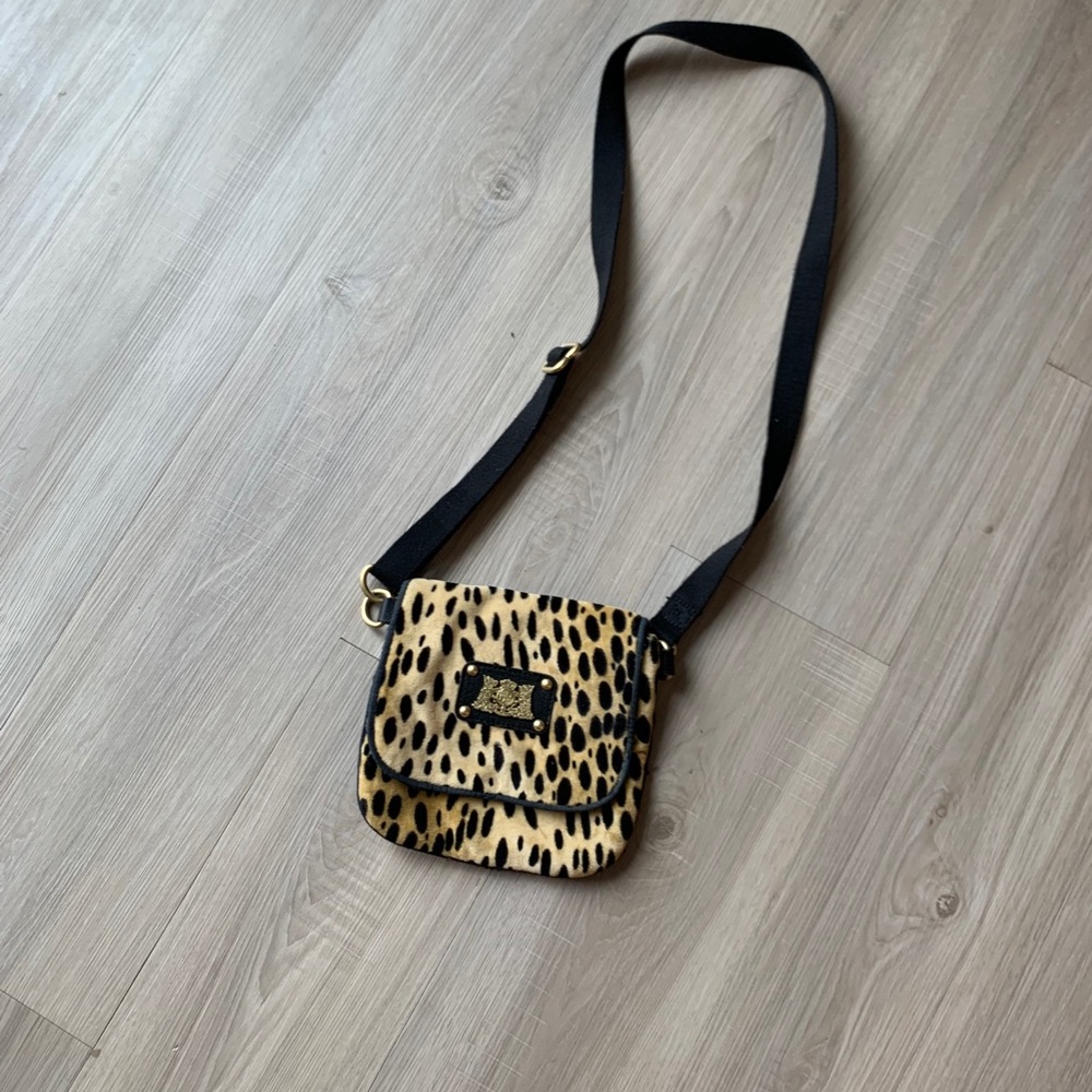 Juicy Couture Crossbody Bag